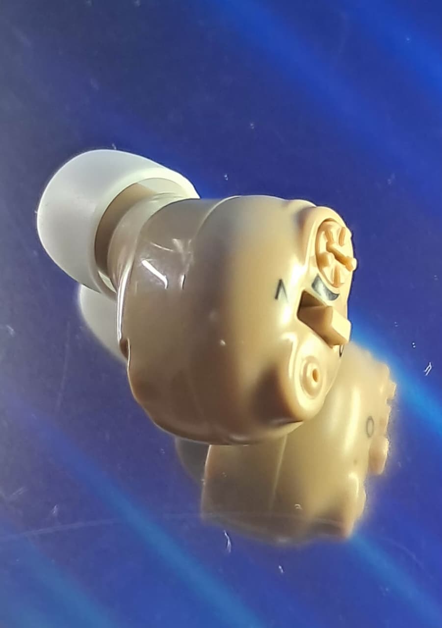 Audífono Recargable Amplificador con Control de Volumen